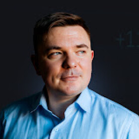 Инвестор Максим Петров