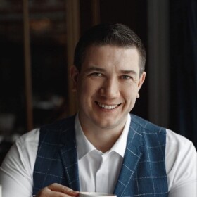 Инвестор Федор Сидоров